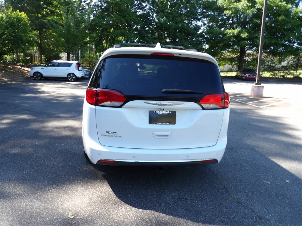 2017 Chrysler Pacifica