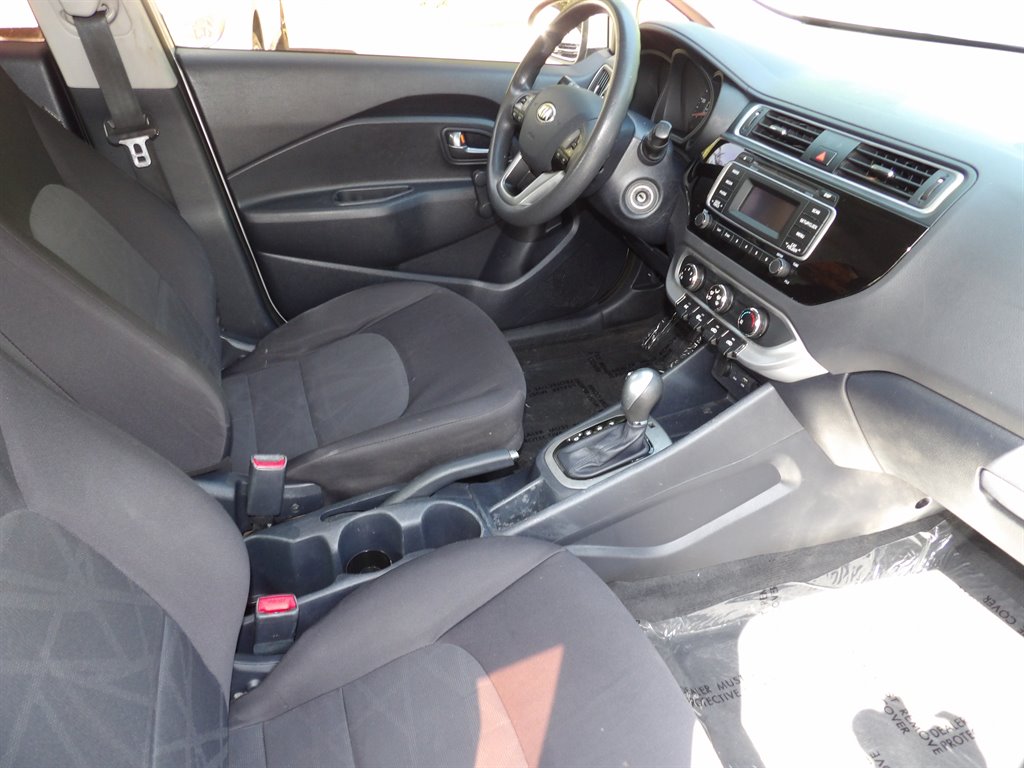 2016 Kia Rio