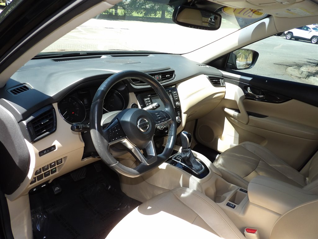 2017 Nissan Rogue