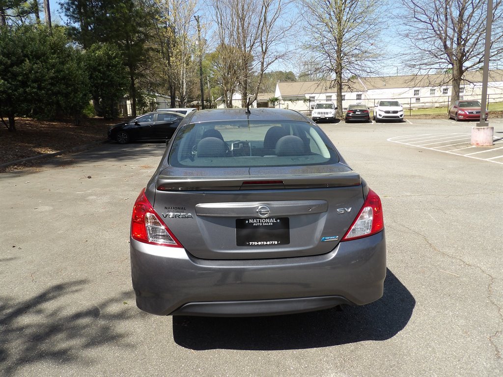 2016 Nissan Versa