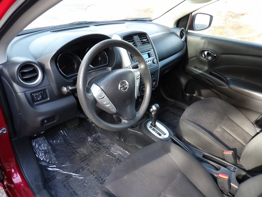2018 Nissan Versa