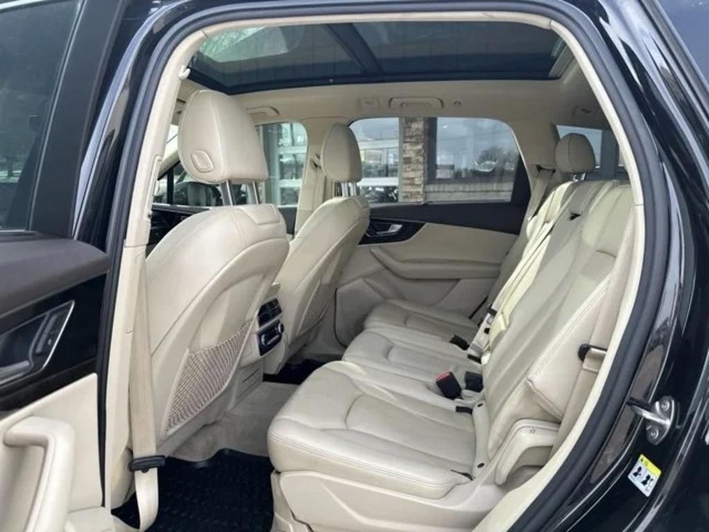 2017 Audi Q7 - $23,450